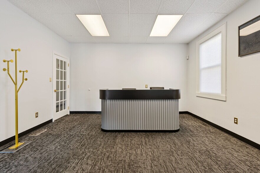 More Photos Of 187-189 N Main St, Milltown Medical For Sale