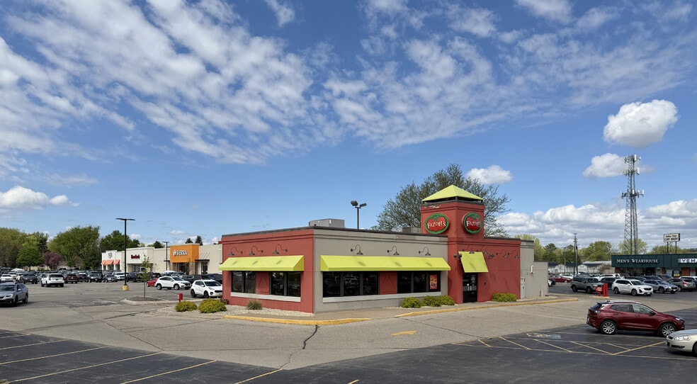More Photos Of 9370 State Road 16, Onalaska Restaurant For Lease