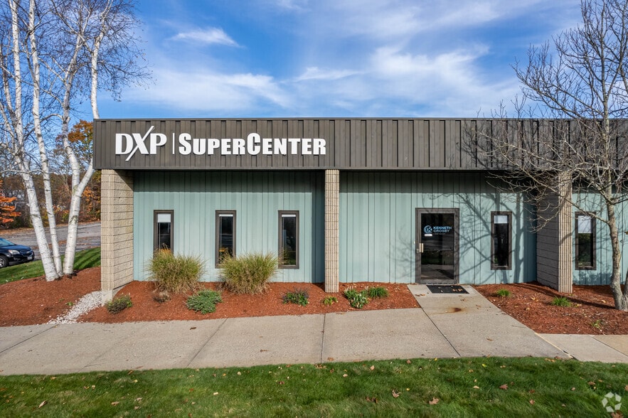 More Photos Of 103-105 South St, Hopkinton Light Manufacturing For Lease