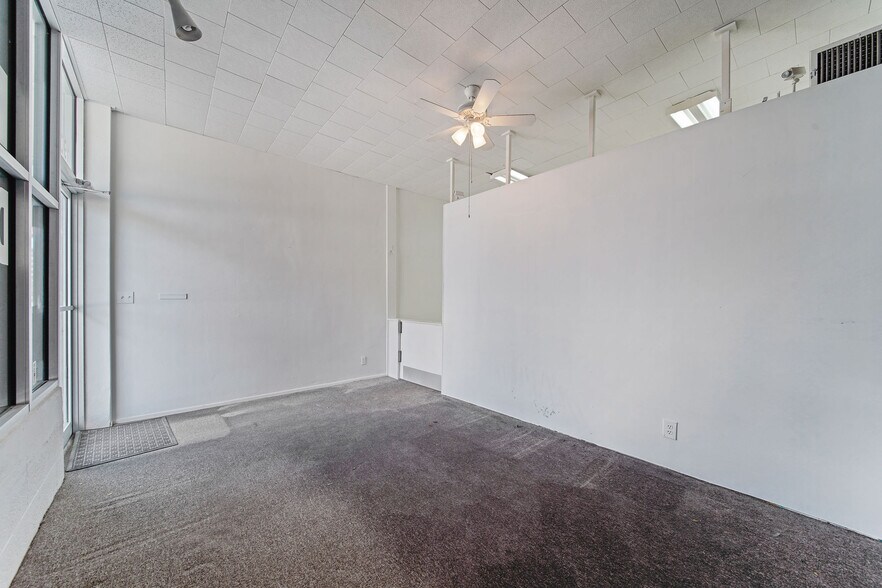 More Photos Of 1902 E Oakland Park Blvd, Fort Lauderdale Unknown For Lease