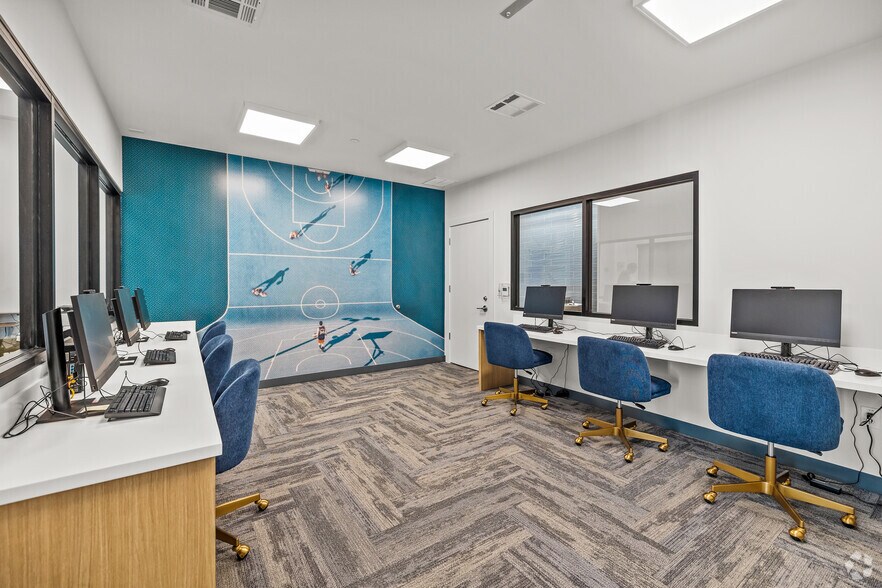 More Photos Of 4830 E Rosedale St, Fort Worth Apartments For Lease