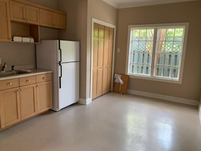 More Photos Of 1565 S Main St, Greenville Medical For Sale