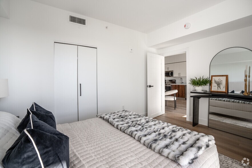 More Photos Of 2479 Northeast 192 Street, Miami Apartments For Lease