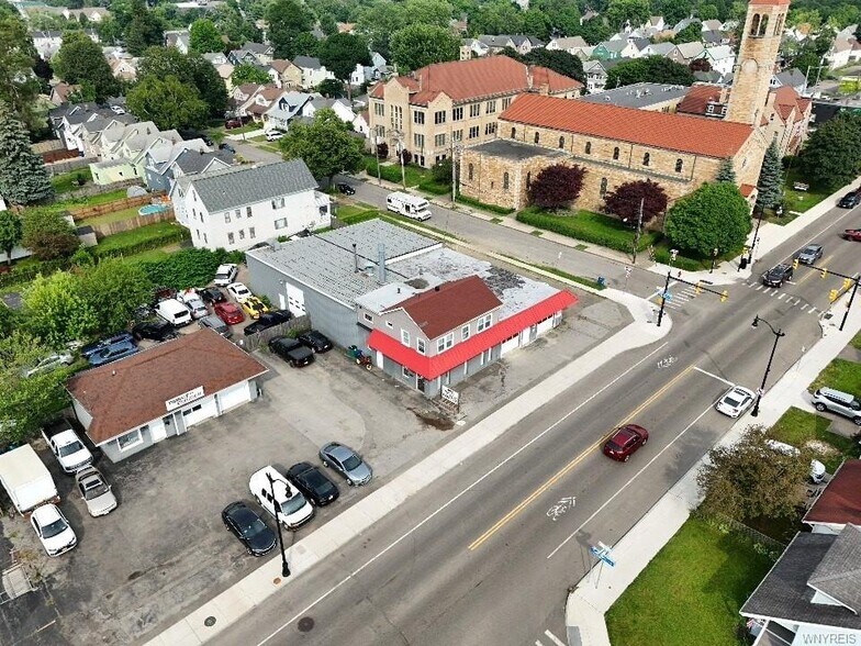 More Photos Of 416-426 Abbott Rd, Buffalo Auto Repair For Sale