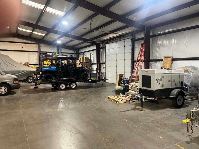 More Photos Of 1486 Champion Rd, Terrell Warehouse For Lease