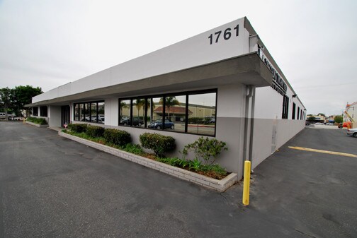 Primary Photo Of 1761-1765 W Oak St, Torrance Warehouse For Lease