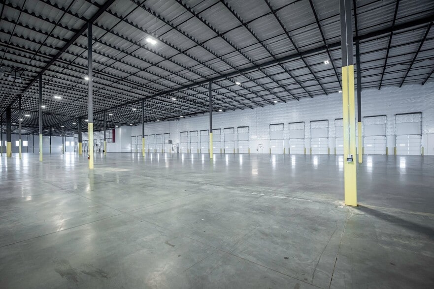 More Photos Of SWC Pecos Rd & Hawes Rd, Mesa Warehouse For Lease