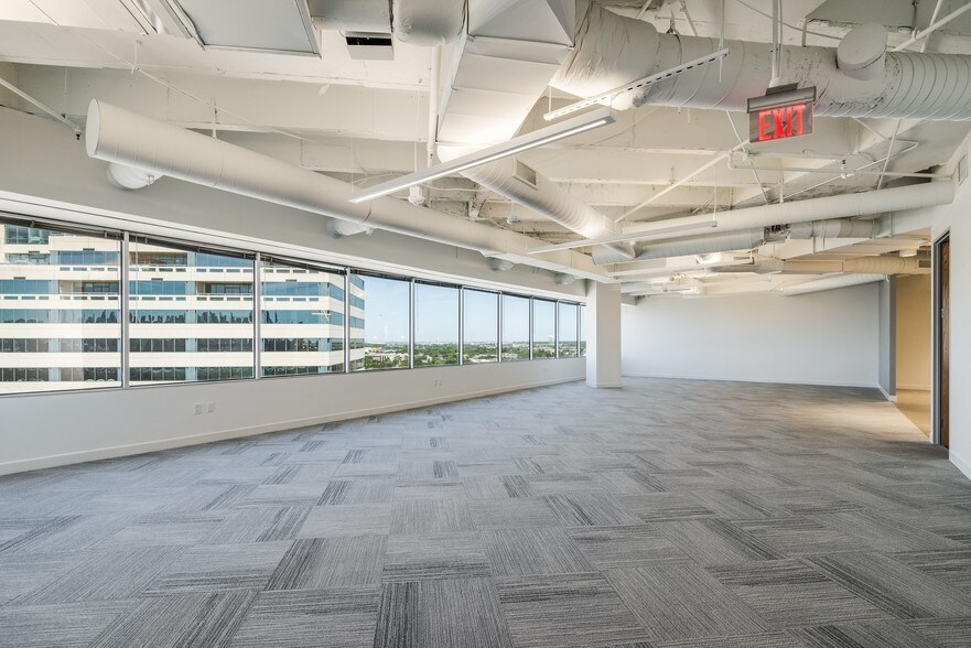 More Photos Of 3625 N Hall St, Dallas Office For Lease