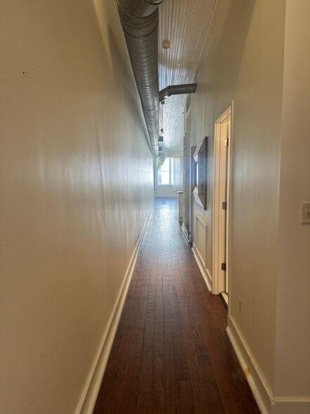 More Photos Of 316 W Broughton Ln, Savannah Loft Creative Space For Lease