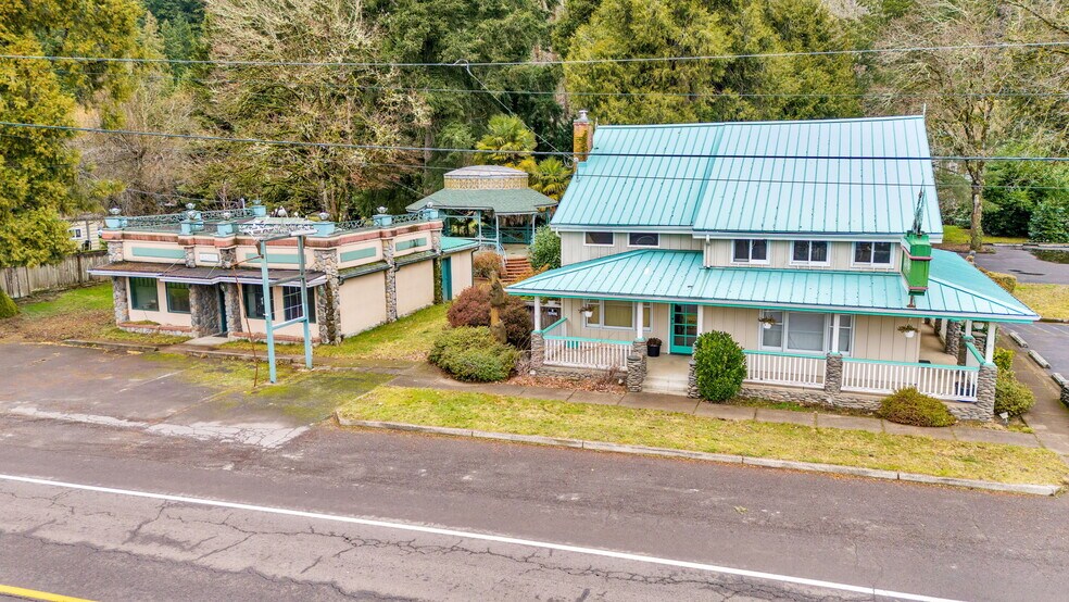 More Photos Of 42837 McKenzie Hwy, Leaburg Freestanding For Sale