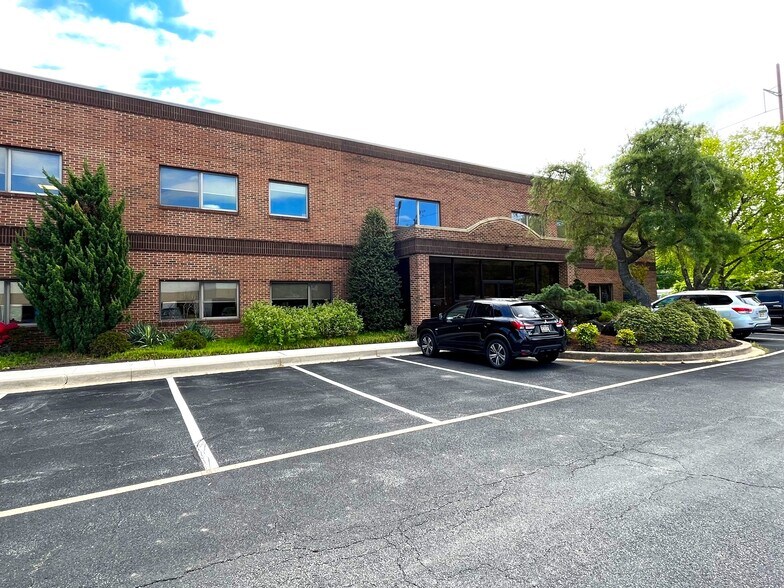 More Photos Of 1100 First State Blvd, Stanton Light Distribution For Lease