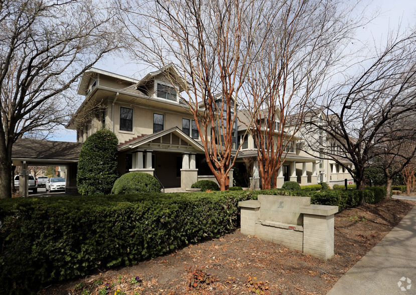 Primary Photo Of 1935 21st Ave S, Nashville Office Residential For Lease