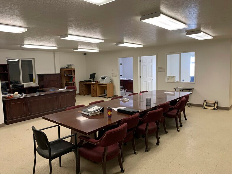 More Photos Of 1878 S 1500 E, Vernal Warehouse For Lease