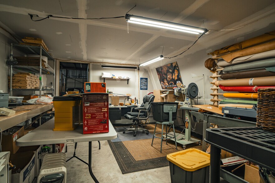 More Photos Of 419 W Kearney St, Springfield Freestanding For Sale