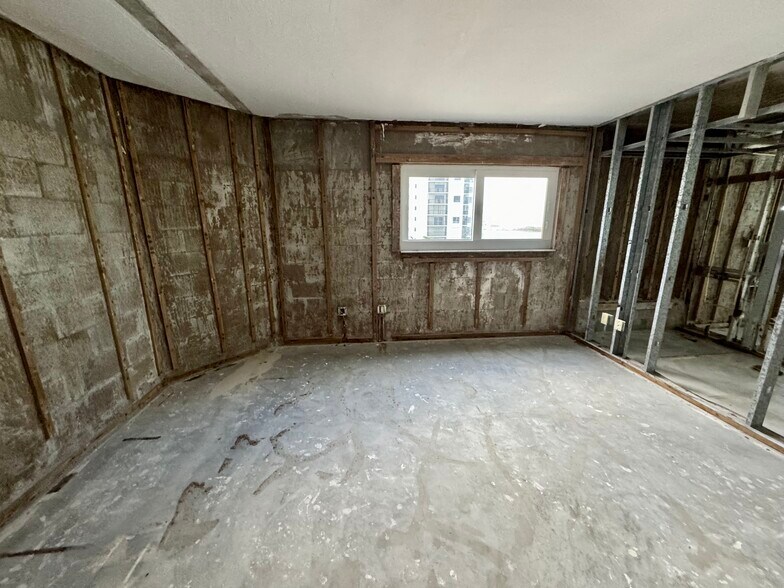 More Photos Of 6530 Estero Blvd, Fort Myers Hotel For Sale