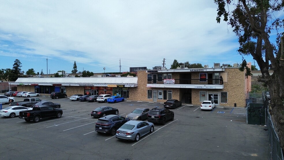 Primary Photo Of 2702-2714 Country Club Blvd, Stockton Unknown For Lease