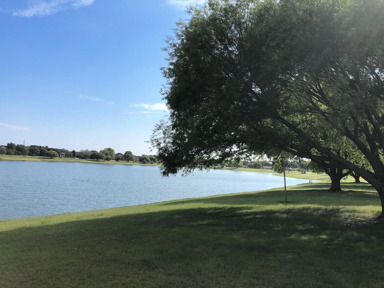 More Photos Of 4010 82nd St, Lubbock Office For Lease