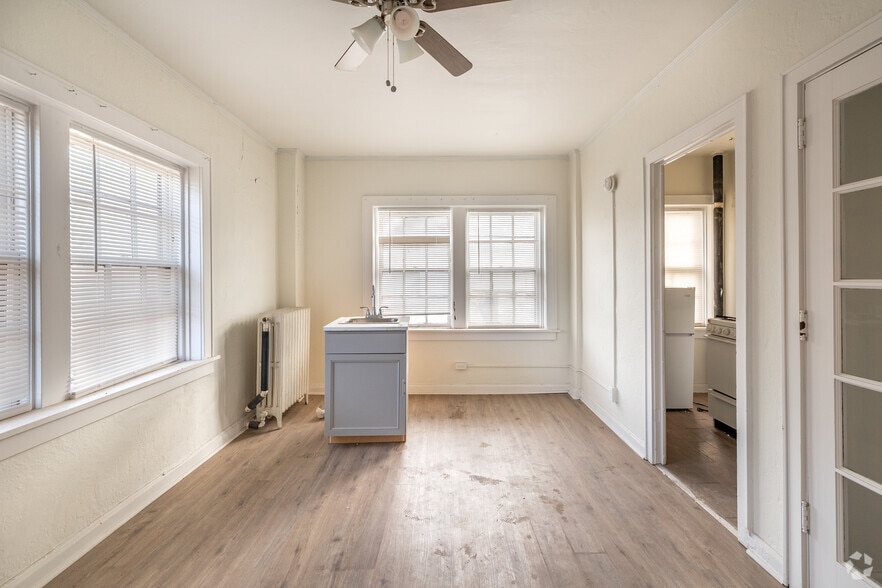 More Photos Of 222 E Elm St, Wichita Apartments For Sale