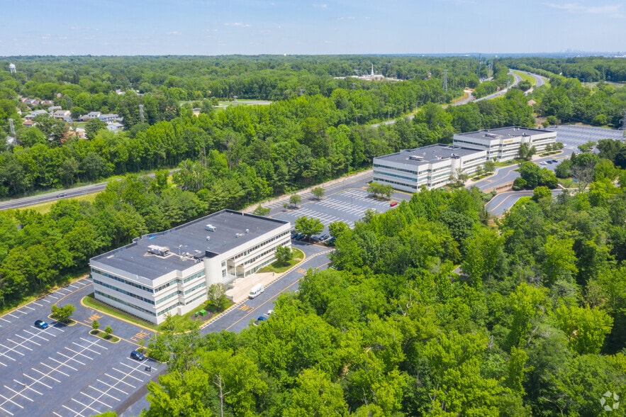 More Photos Of 501 Carr Rd, Wilmington Unknown For Lease