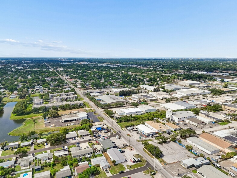 More Photos Of 4633 N 28th St, Saint Petersburg Warehouse For Sale