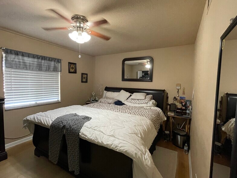 More Photos Of 300 Mercury Ave SE, Palm Bay Apartments For Sale