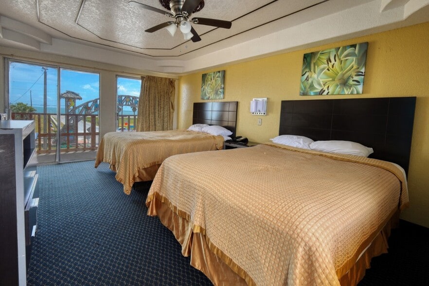 More Photos Of 3615 Timon Blvd, Corpus Christi Hotel For Sale