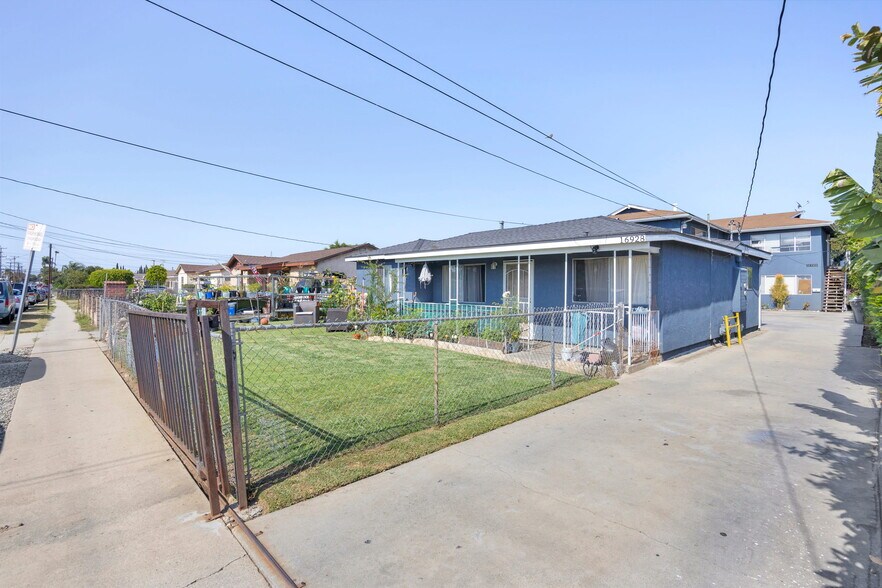 More Photos Of 16928 S Berendo Ave, Gardena Apartments For Sale