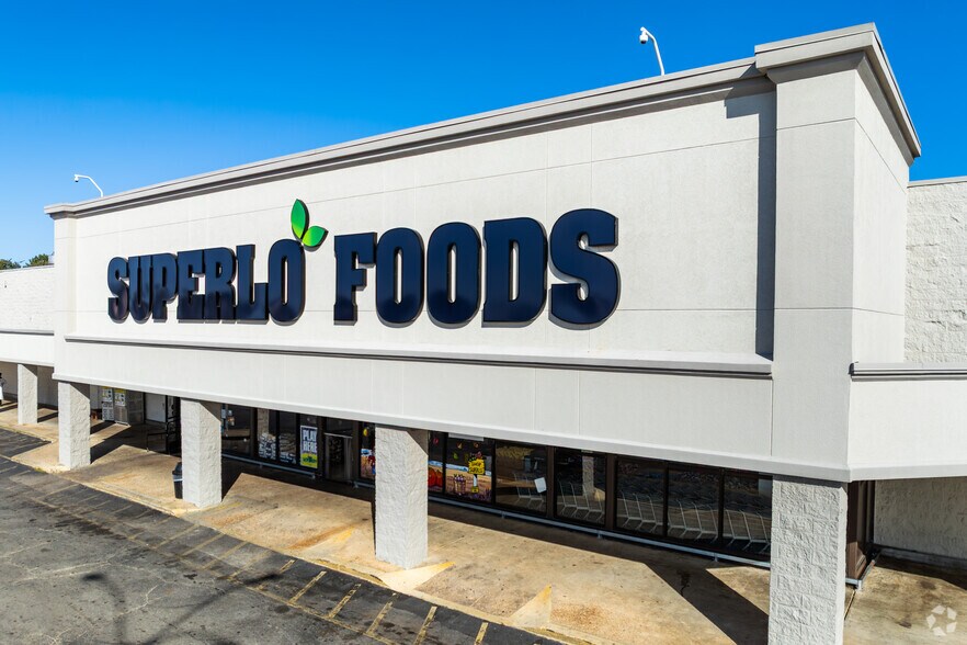 Primary Photo Of 6480-6532 Winchester Rd, Memphis Unknown For Lease