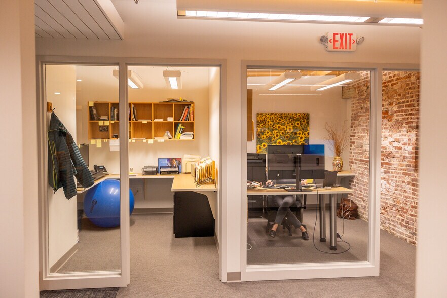 More Photos Of 40R Merrimac St, Newburyport Office For Lease