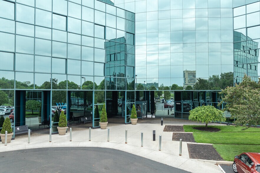 More Photos Of 1222 S Patterson Blvd, Dayton Medical For Lease