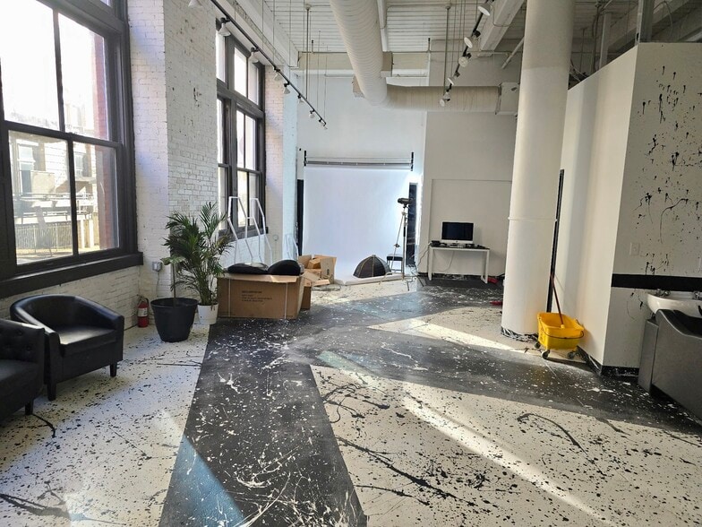 More Photos Of 1300 Washington Ave, Saint Louis Storefront For Sale