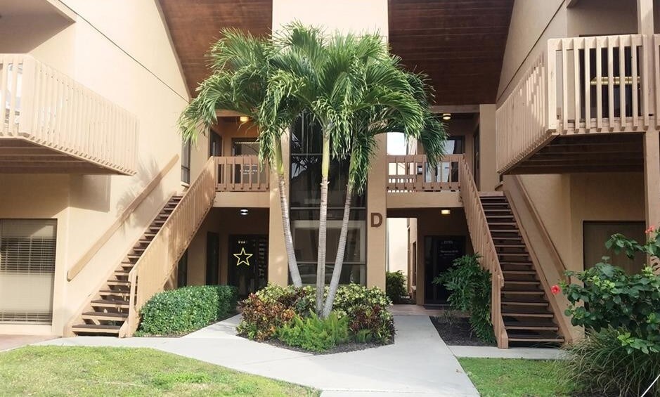More Photos Of 2831 Ringling Blvd, Sarasota Office For Sale