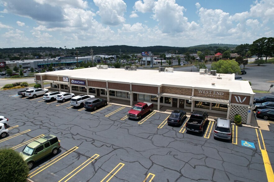 More Photos Of I-430 @ I-430 & Rodney Parham Rd., Little Rock Unknown For Lease