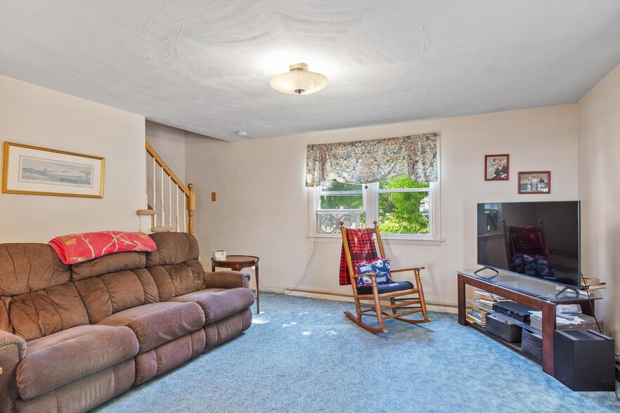 More Photos Of 50 N Spencer Rd, Spencer Garden Center For Sale