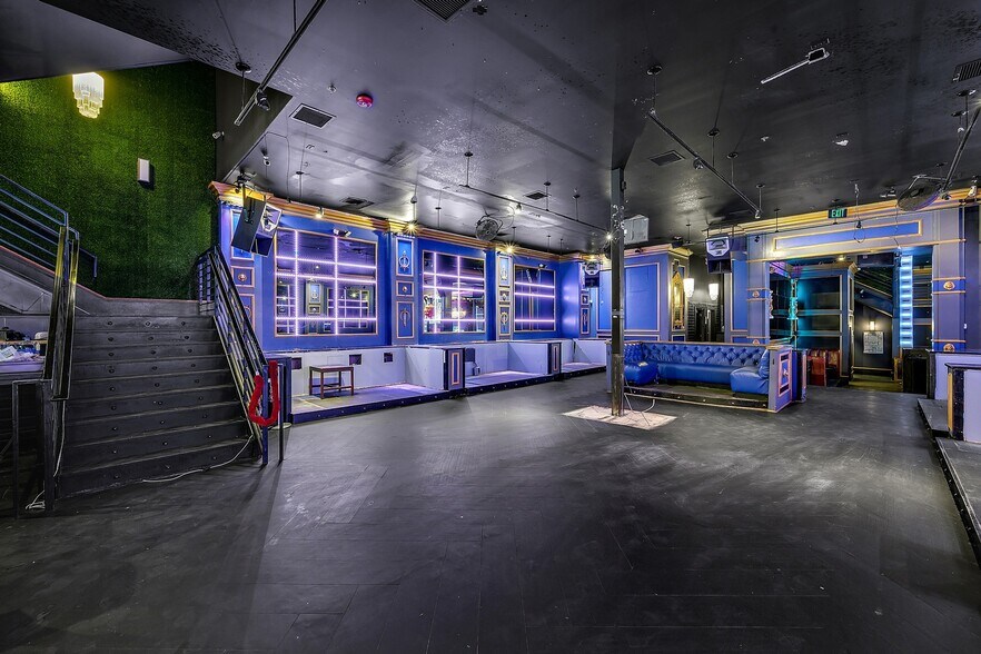 More Photos Of 1448 Market St, Denver Restaurant For Lease