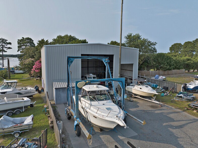More Photos Of 989 Smith Point Rd, Reedville Marina For Sale