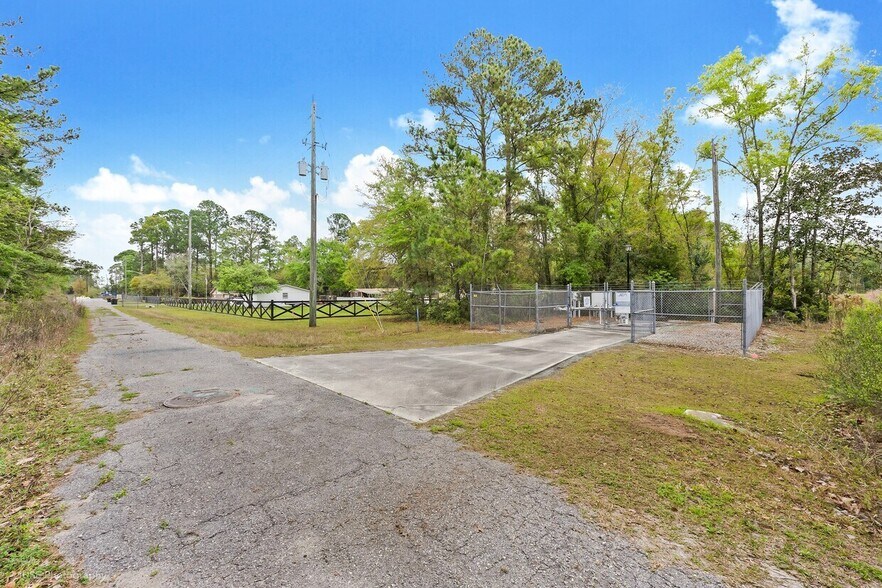 More Photos Of 514 Addor Ln, Jacksonville Land For Lease
