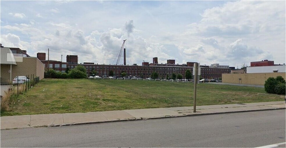 More Photos Of 147 E 12th St, Erie Land For Sale