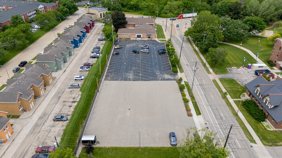 More Photos Of 1331 High Ave, Oshkosh Religious Facility For Sale