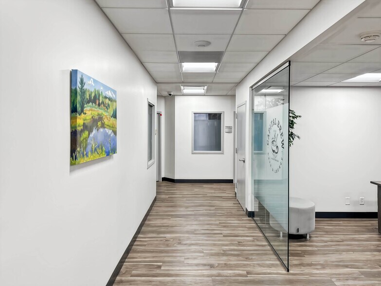 More Photos Of 4315 50th St NW, Washington Coworking Space