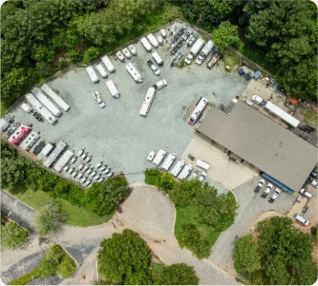 More Photos Of 110 Litho Way, Durham Service For Lease