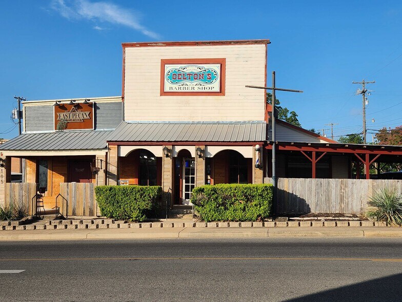 More Photos Of 101 Pecan St E, Pflugerville Restaurant For Sale