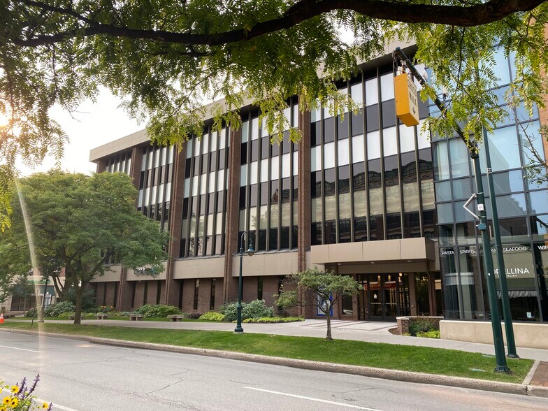 More Photos Of 250 E Front St, Traverse City Office For Lease