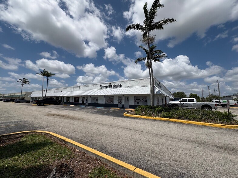 More Photos Of 1823-1853 NW 38th Ave, Lauderhill Flex For Lease