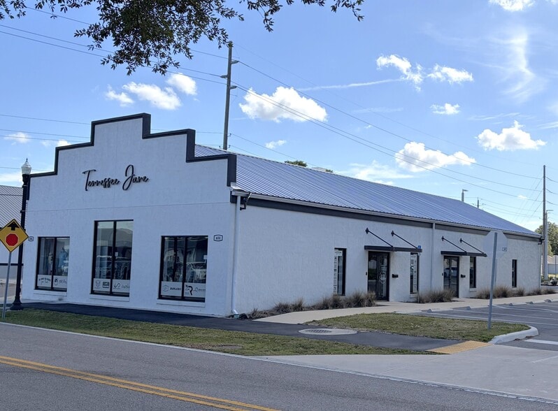 Primary Photo Of 400 3rd St SW, Winter Haven General Retail For Lease