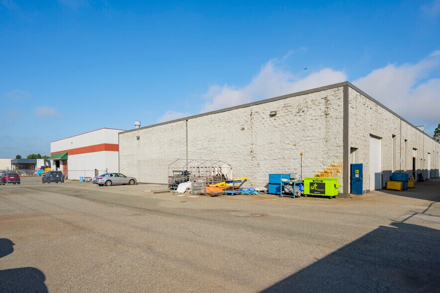 More Photos Of 19134 95A Av, Surrey Warehouse For Sale