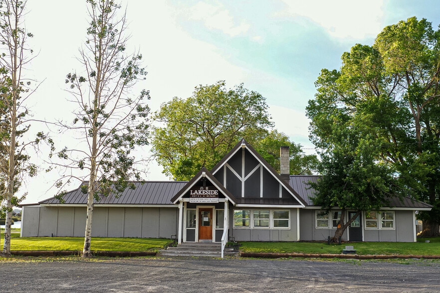 More Photos Of 87275 County Hwy 9-28, Christmas Valley Hotel For Sale