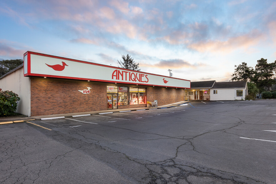 Primary Photo Of 3126 NE Highway 101, Lincoln City Storefront For Sale