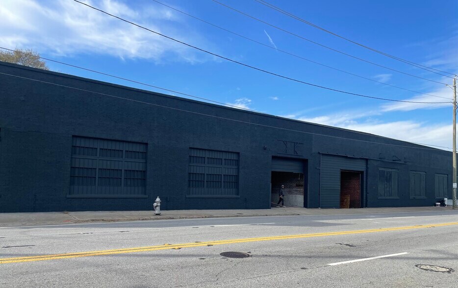 More Photos Of 715 W Whitehall St SW, Atlanta Warehouse For Sale