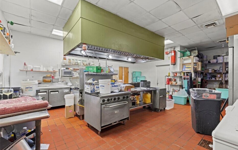 More Photos Of 1909 N Service Rd E, Saint Clair Freestanding For Sale